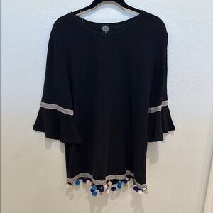 Cal-  Alstyle Black and White Ruffled Bell Sleeve Tunic dress